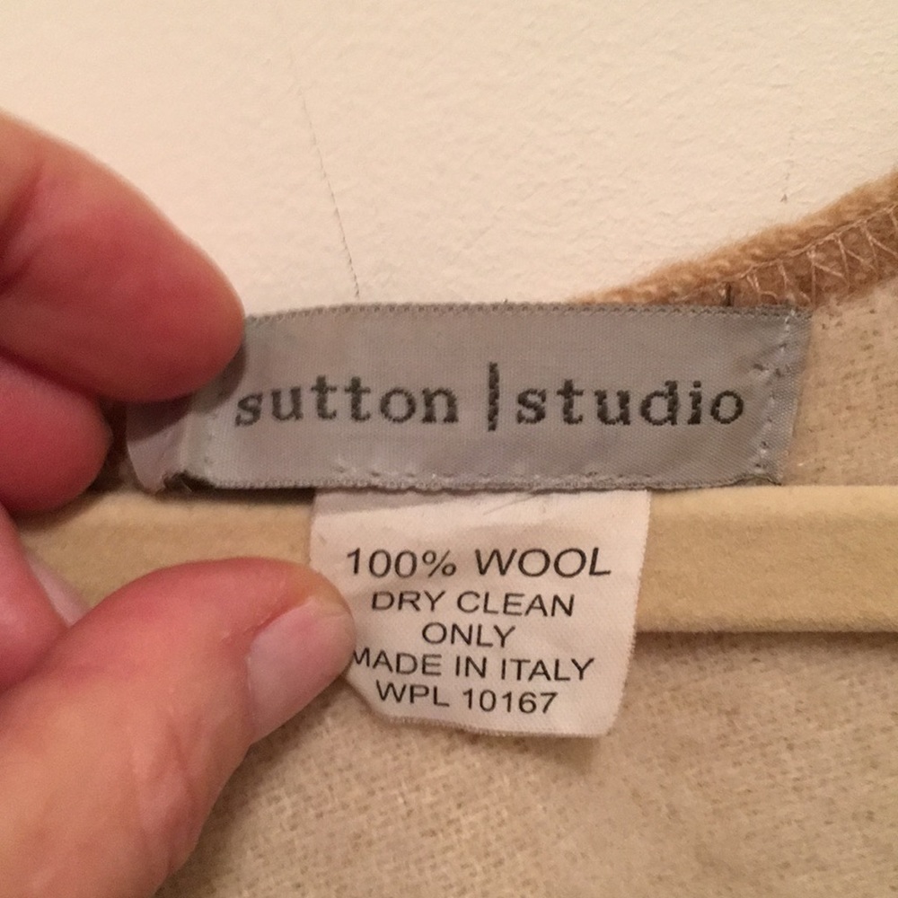 Sutton Studio Wool Cape with fringe 🎊HP🎊 - Picture 8 of 8